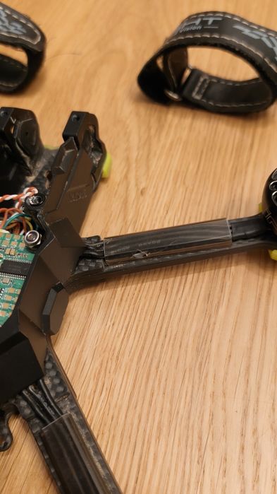 Nazgul FPV DC5 eco 6s bez vtx