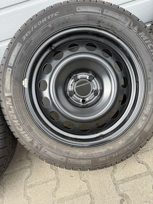 Koła Opel Vivaro 17” 215/60/17C Michelin 5x108