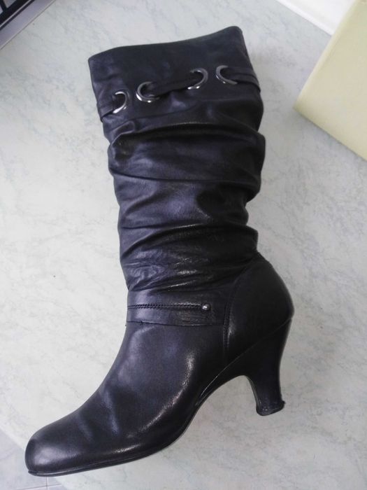 Женские демисезонные сапоги Carnaby, размер 39