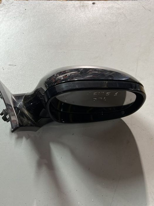 Espelho Retrovisor  direito  BMW série 1 2008
