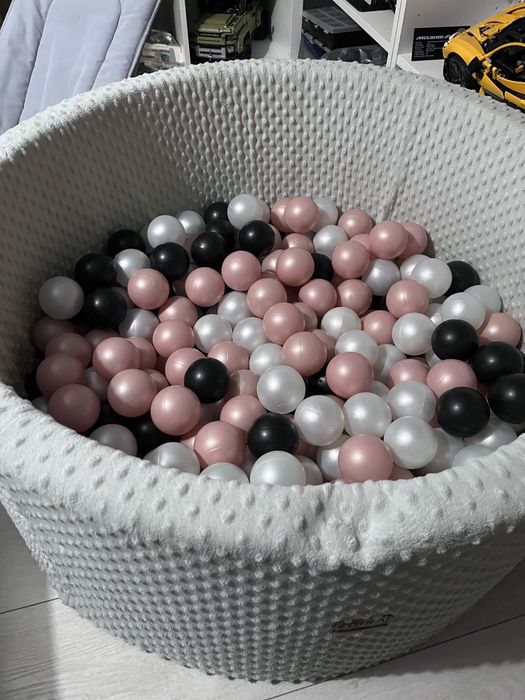 Basen z kulkami edisa