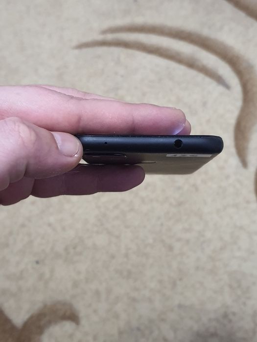 Google pixel 4a 128gb.