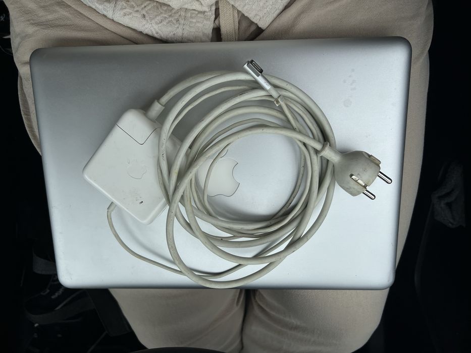 MacBook Pro Corei5 - Catalina