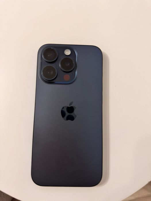 iPhone 15 pro 128 gb