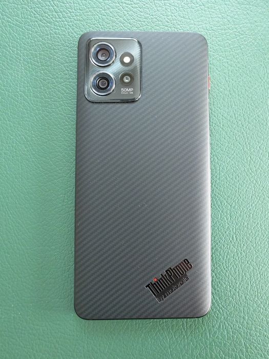 Motorola ThinkPhone 8/256 jak nowa, gwarancja