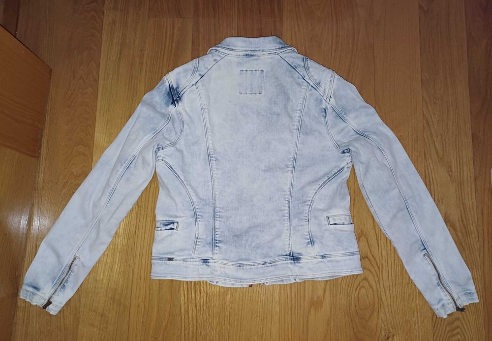 Blusão de ganga da Salsa
