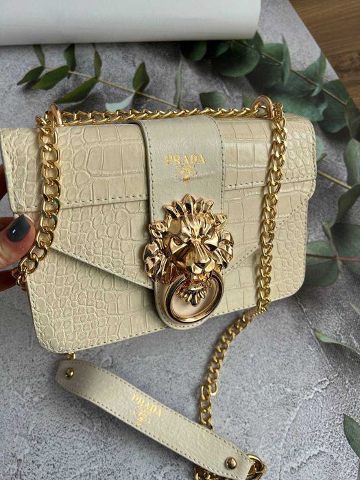 Сумкаочка-клатч чёрная, бежевая