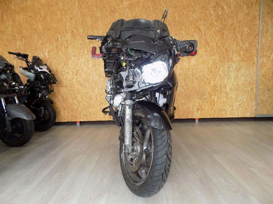 ST 1300 Pan-European para peças