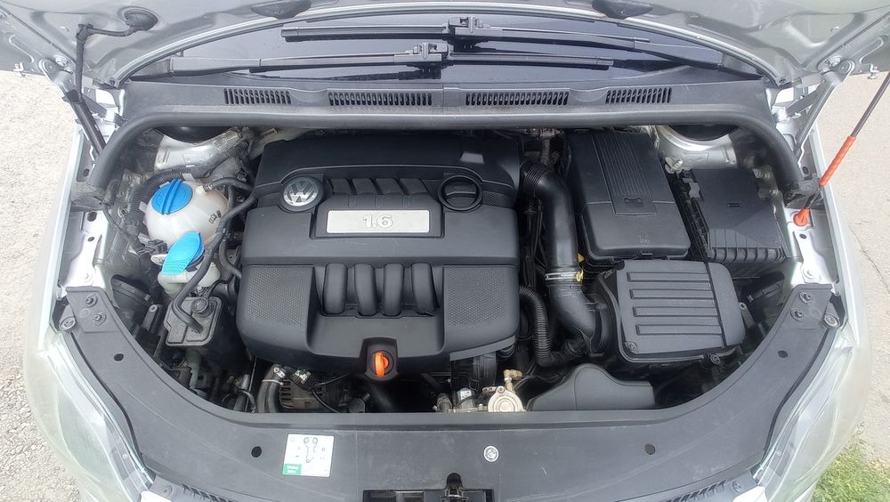 Продам Гольф 5+ 1.6 газ/бензин