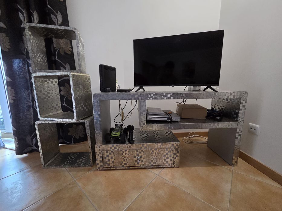 Móvel tv mais blocos