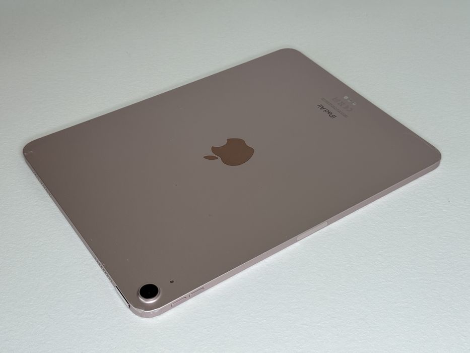 iPad Air 5 (A2588) - 64GB - Apple M1 - faktura VAT 23%