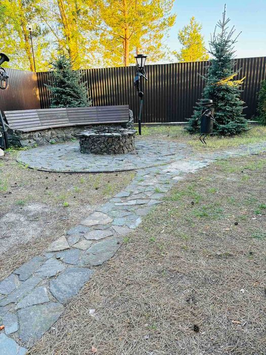 Будинок в оренду подобово з басейном чаном та банею на Десні