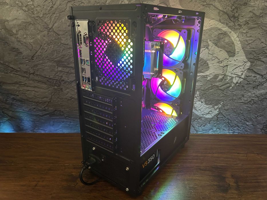 Бесплатная доставка! Системный блок Ryzen 5 5600G/16GB DDR4/SSD 256GB