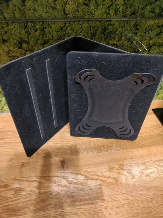 Etui na tablet 10-11''