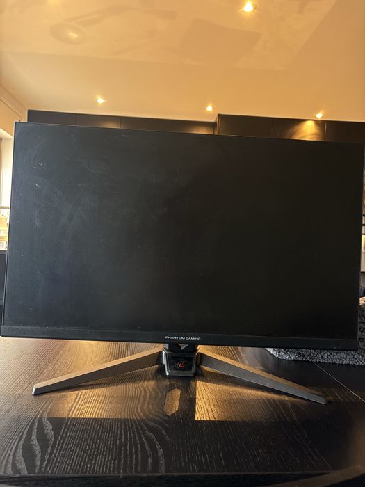 Monitor Phantom Gaming, ASRock