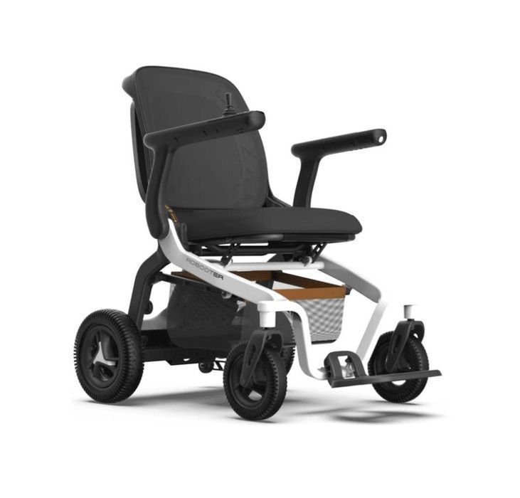 Wózek inwalidzki elektryczny Robooter 8 E40 biały DARMOWA PREZENTACJA