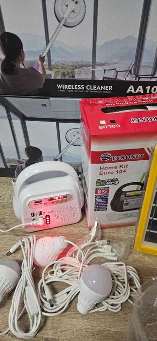 Зарядная станция EURO104 32000mah Power bank панель радио лампы фонарь