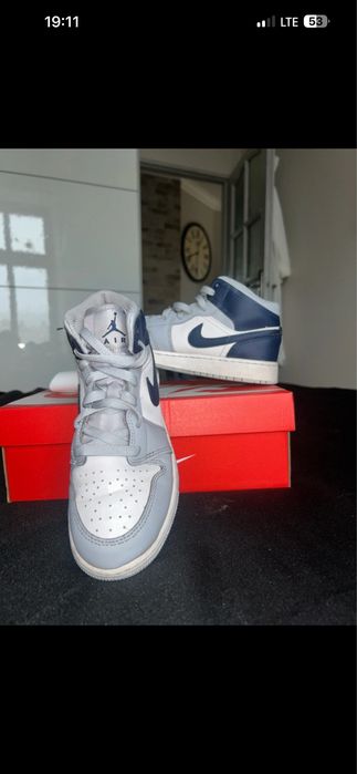 Nike Air Jordan 1 Mid