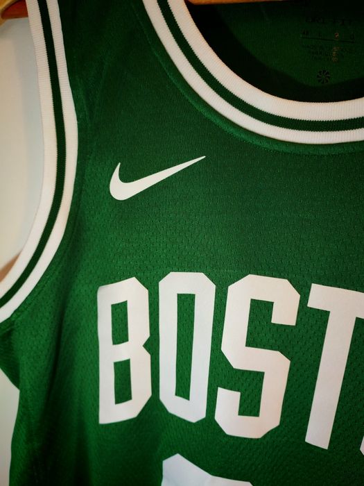 Neemias Queta jersey