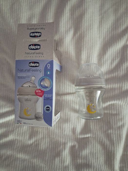 Пляшечка скляна  для годування Chicco 0+