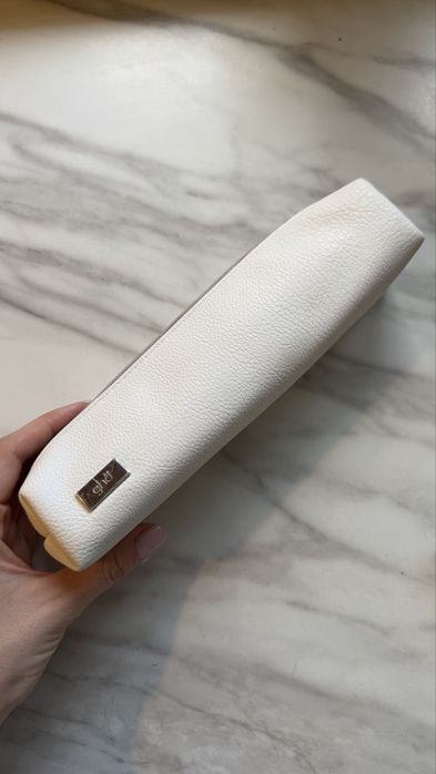 Випрямляч GHD Unplugged Cordless Hair Straightener