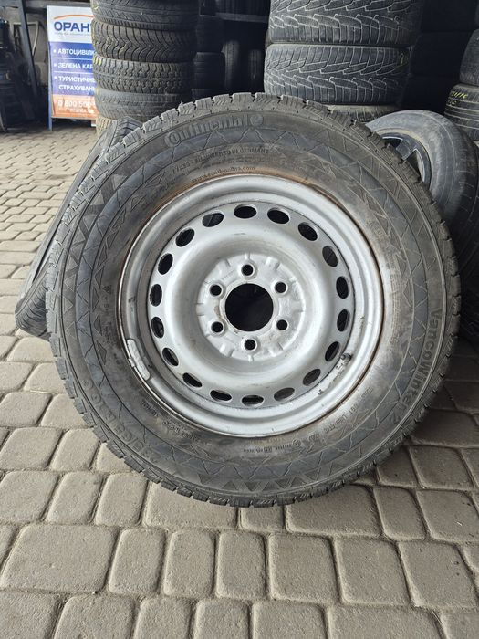 Продаж запаски на Mercedes Sprinter 235/65/R16С