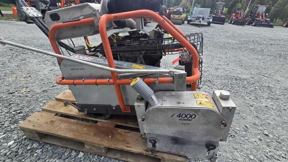 Piła Do cięcia Asfaltu Betonu Husqvarna Soff-cut 4000