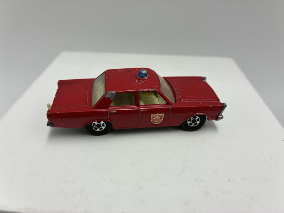Matchbox Lesney Ford Galaxie no 59 Fire Chief Car