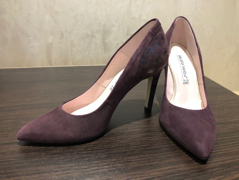 Нові натуральні замшеві туфлі лодочки 37 37р Bravo moda