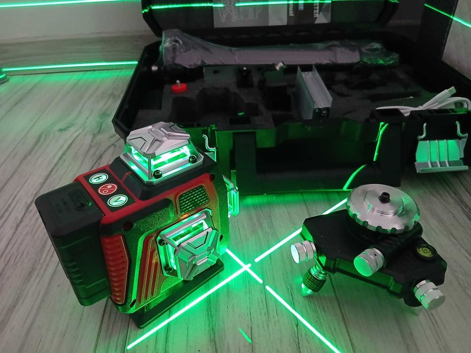 Pozsiomica laserowa L FINE 4D 360 stopni + STATYW