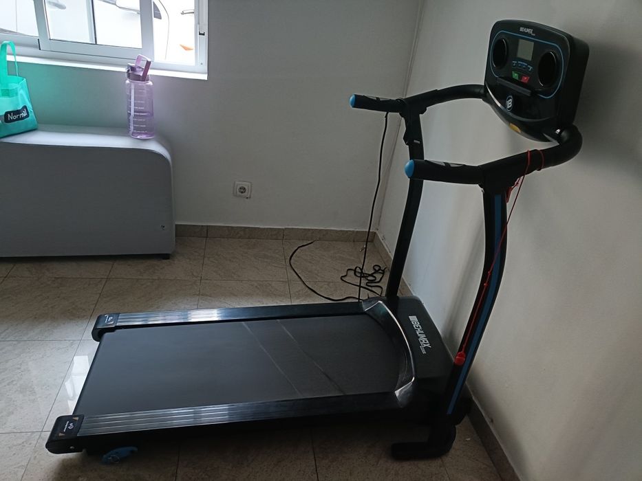 Passadeira com pouco tempo de uso 200€   negociável