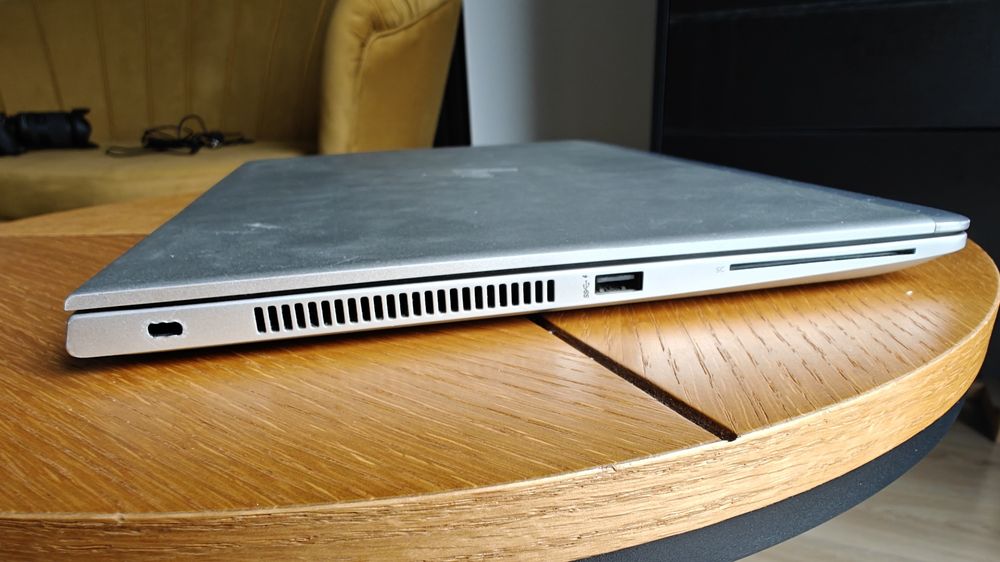HP EliteBook 840 G5 i5-7 gen. 8GB 240GB FHD WIN10
