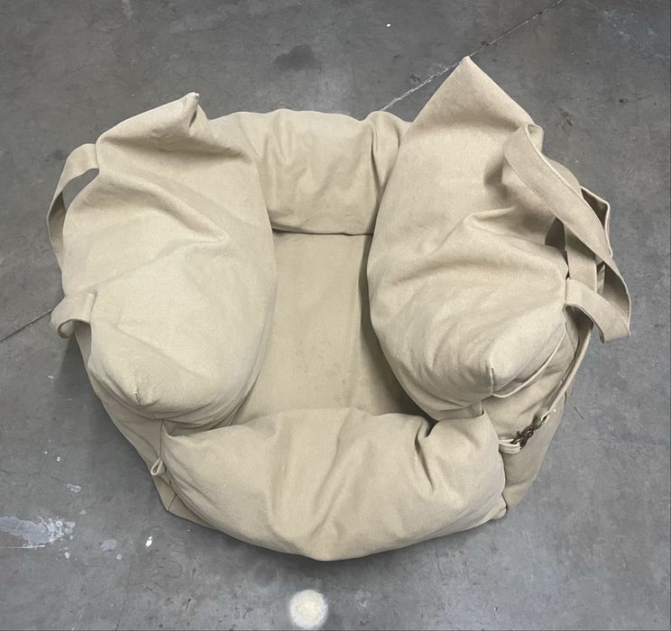 Cama de transporte em automóvel do seu cão ou gato