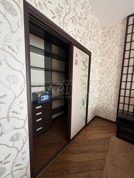 Оренда квартири, КБ Капітолій, вул. Хрещатик, Печерський - Більше