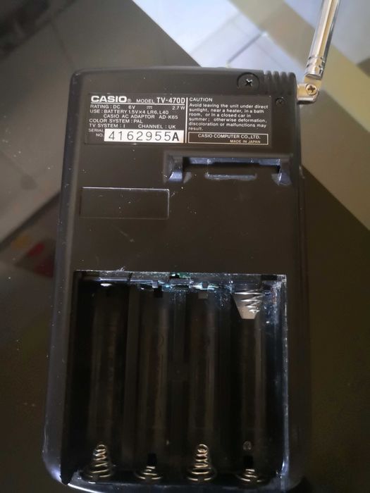 Vendo TV portátil - modelo bolso CASIO-BAIXA PREÇO!