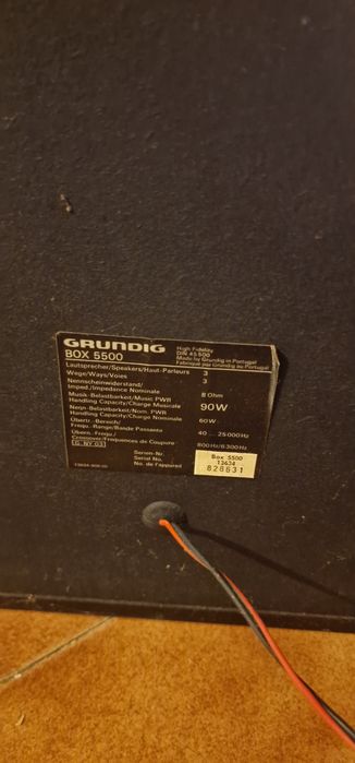 Colunas Grundig 90w