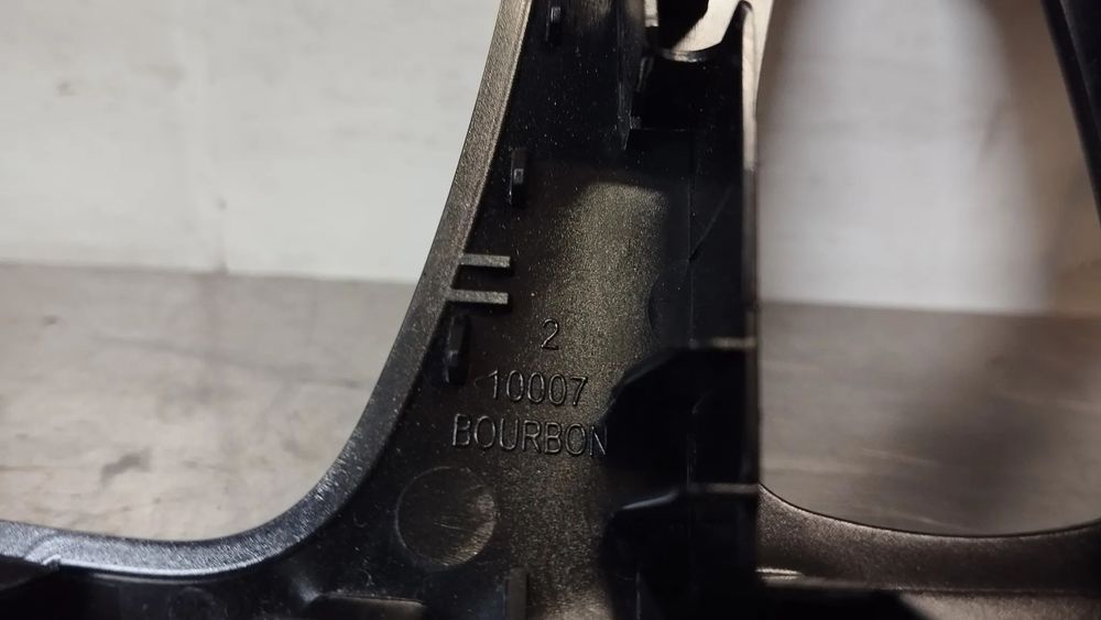 MOLDURA / ARO TABLIER RENAULT SCENIC III 2009-2016