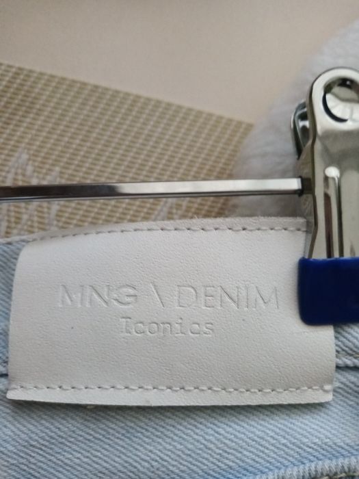 Продаются женские джинсы