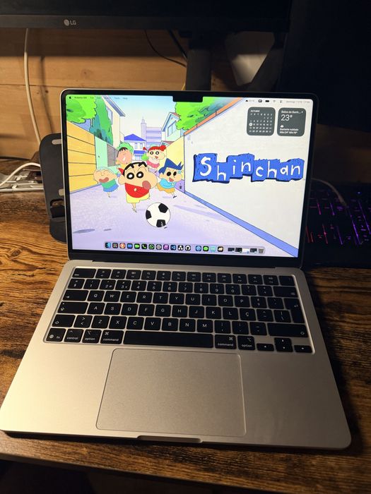 Macbook air M4 2025