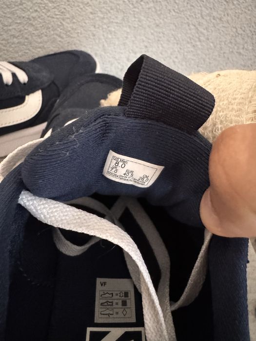 Продам кроссовик Vans оригинал