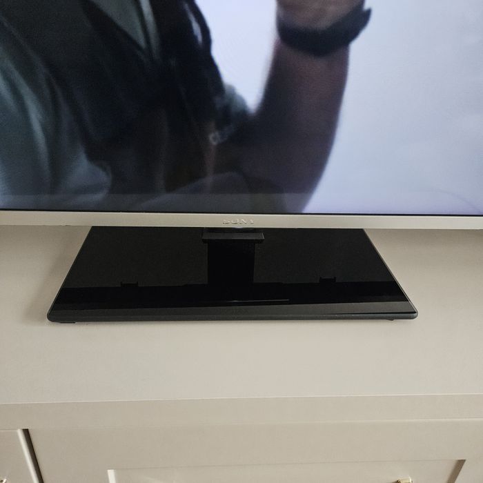 Stojak na TV do 42-70 cali