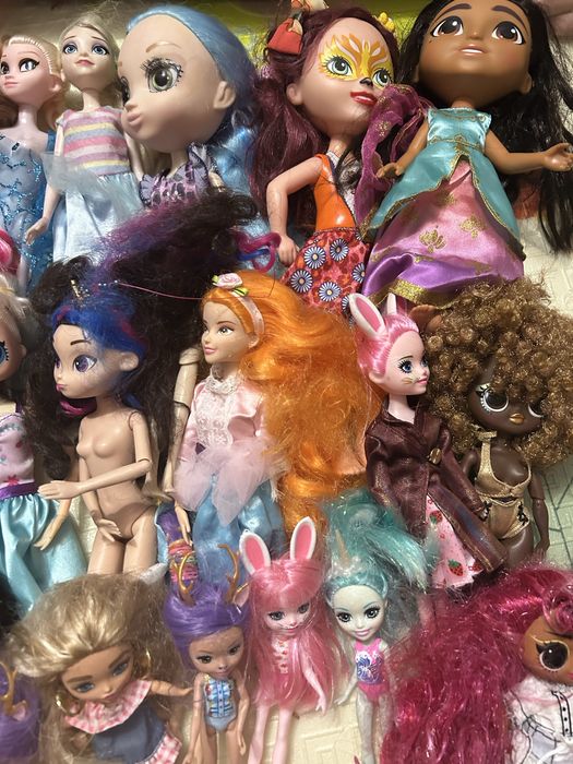 Куколки,бутилочки,одяг