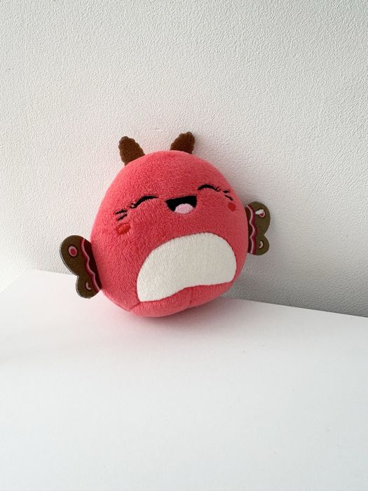 Мягкая игрушка Миррен бабочка Mirren Squishmallows Happy Meal 2025