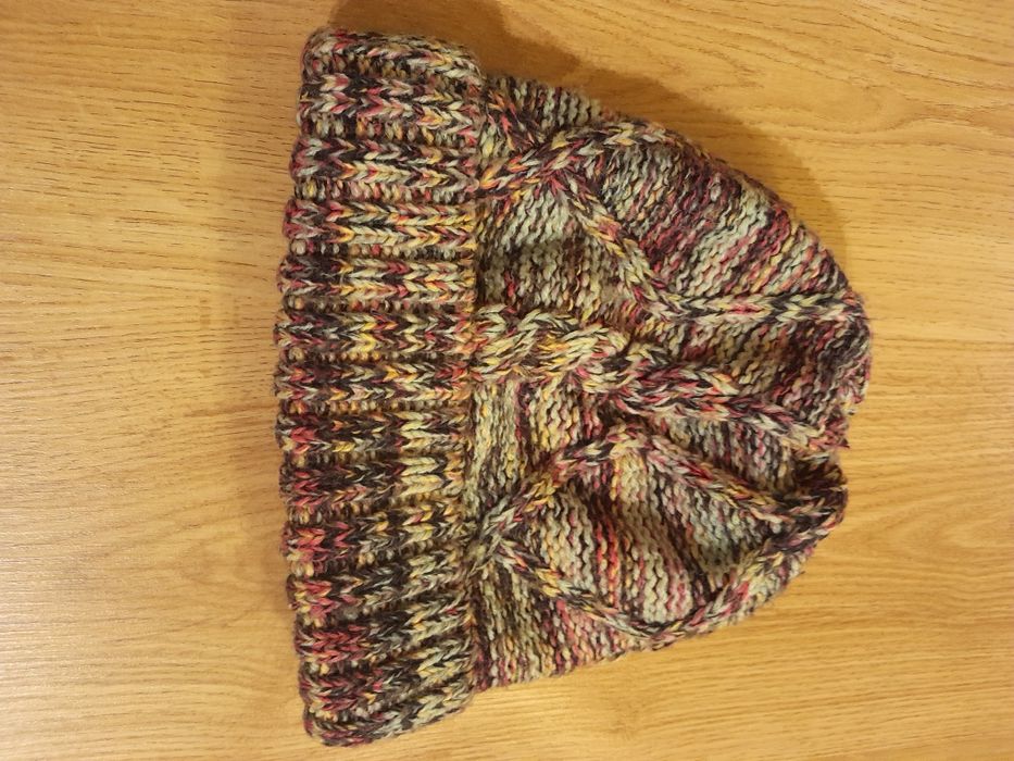 Czapka dziewczęca ciepła