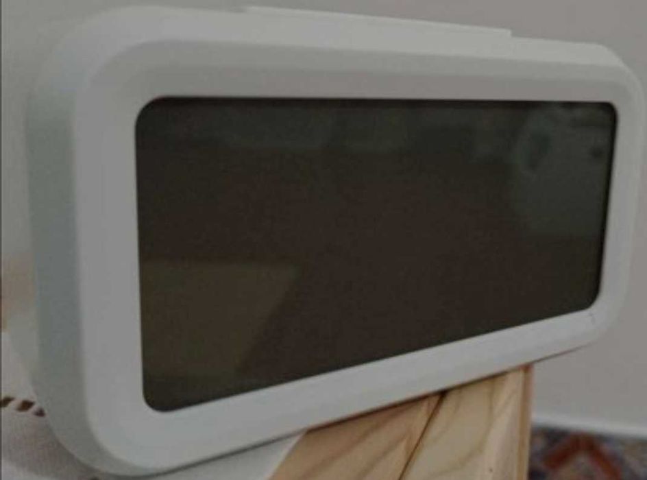 Despertador digital com sensor64284585881089120