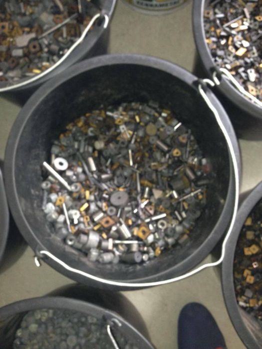 Куплю твердий сплав, лом,вольфрам