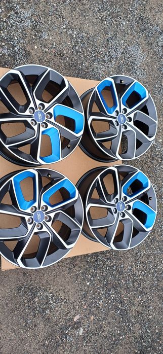 Alufelgi 8x20 cali , rozstaw śrub 5x108 , ET 52 , VOLVO , FORD.