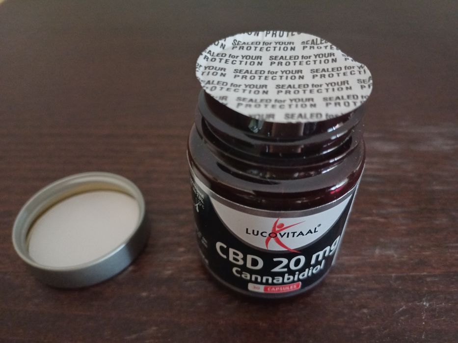 Lucovitaal Olej konopny CBD w kapsułkach CBD 20mg 30 Caps