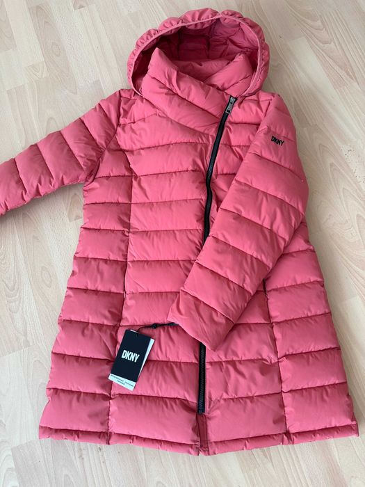 Новый пуховик куртка DKNY, размер XL с Германии