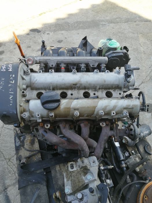 Venda de peças Volkswagen Golf lV 1.4 gasolina 16 Válvulas ar condicio